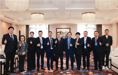 董事長譚光輝受邀出席湖南省光彩事業(yè)促進會第五次會員代表大會